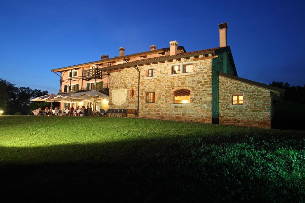 Agriturismo Scacciapensieri Buttrio Экстерьер фото