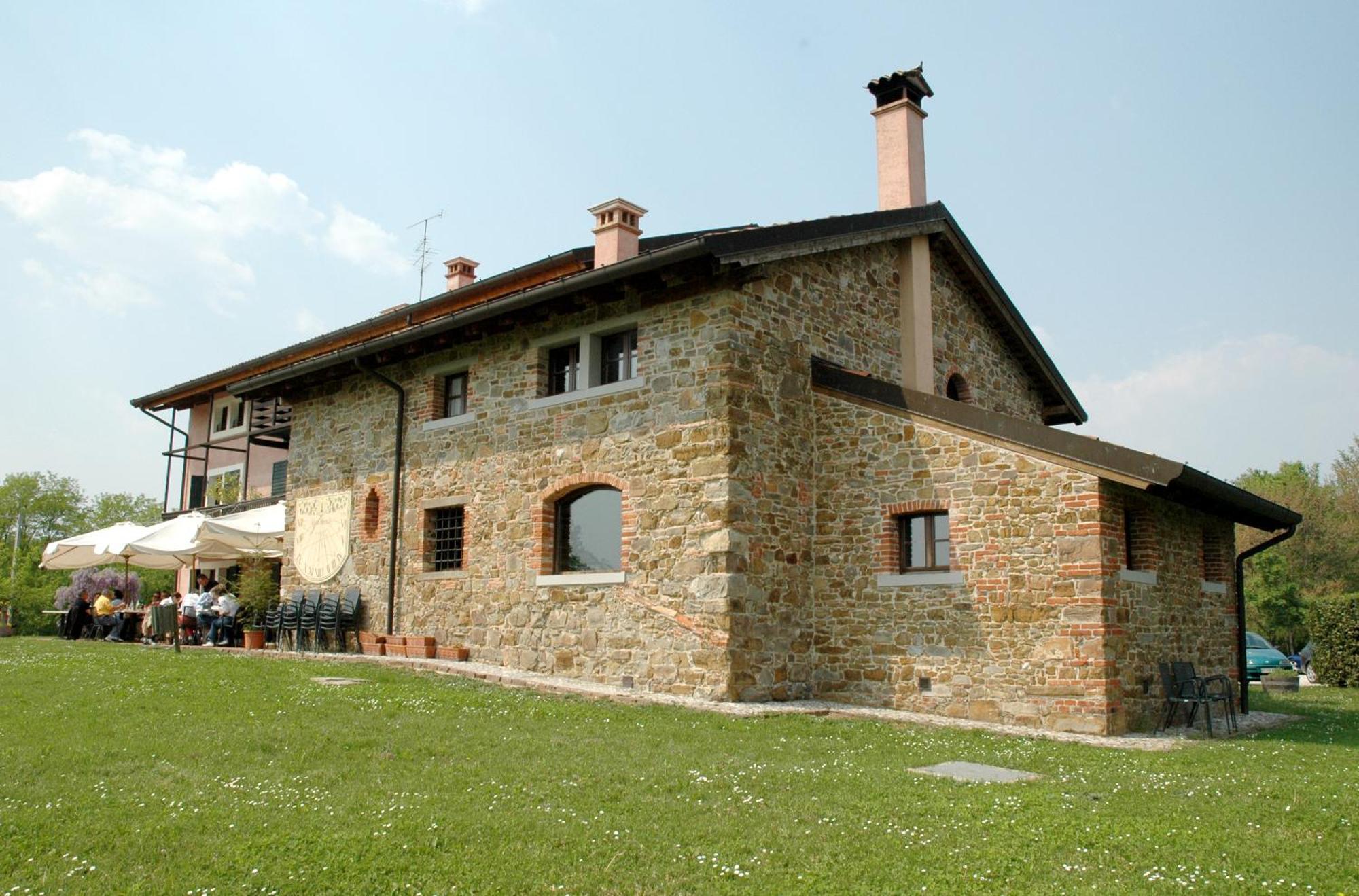Agriturismo Scacciapensieri Buttrio Экстерьер фото